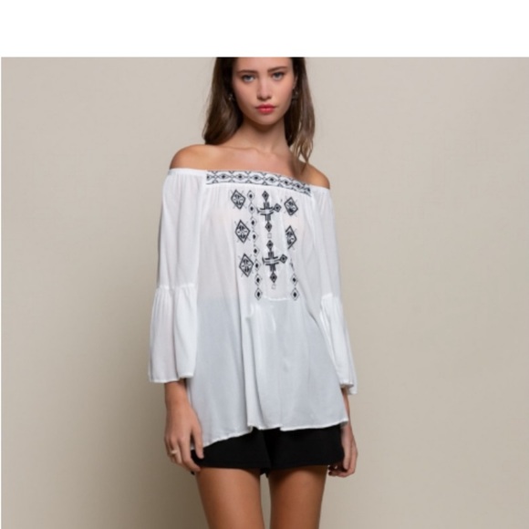 POL Embroidered Off-Shoulder Top - Picture 3 of 4